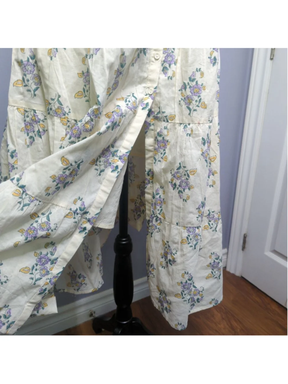 Patrons of Peace Cream Floral Tiered Button-Front Maxi Dress Sz S - Picture 6 of 16